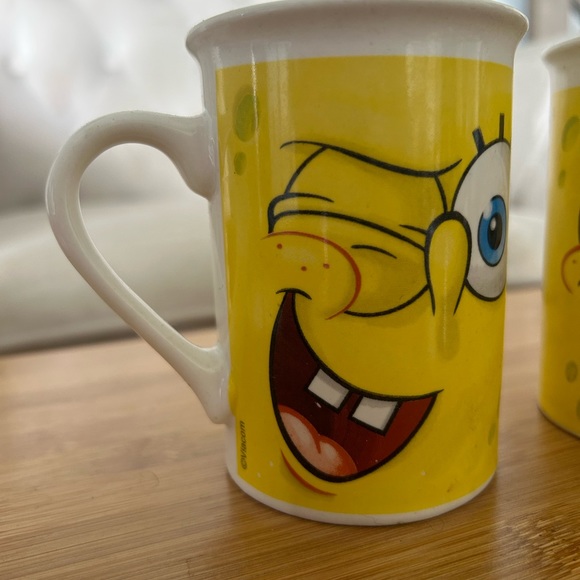Vintage SpongeBob Coffee Cups - Picture 3 of 4